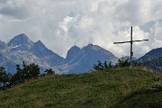38 Zoom dalla croce del Monte Colle verso Diavoli, Poris, Grabiasca